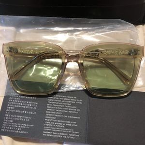 Gentle monster sunglasses in dreamer 17